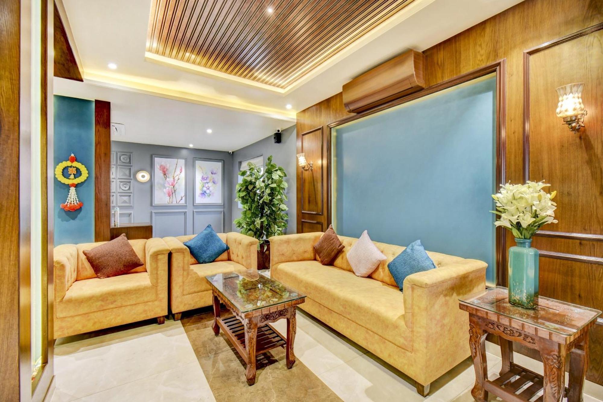 Townhouse Oak Hotel Chaitanya Executive Near Fun Time Multiplex Pune Ngoại thất bức ảnh